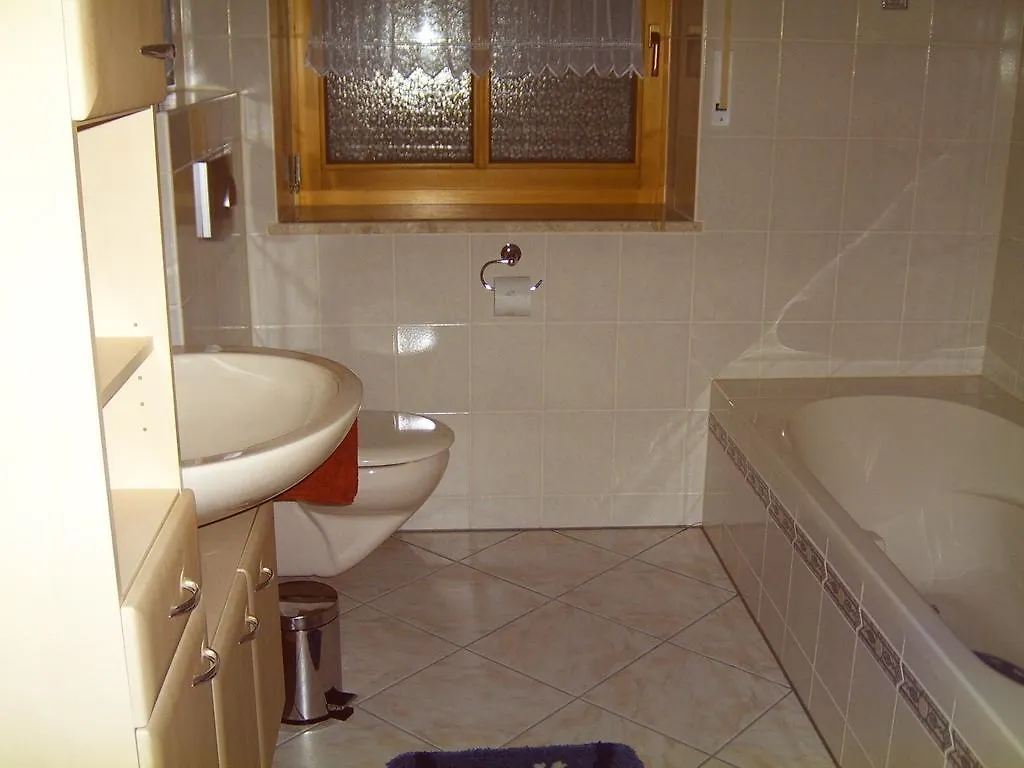 Apartment Ferienwohnung Reisinger Arnbruck